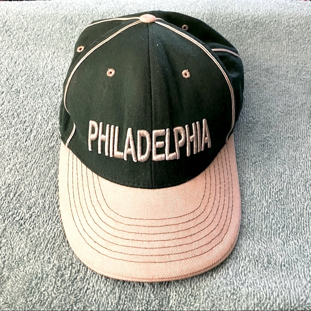 PHILADELPHIA PLAYOFFS HAT GREEN GRAY SIZE 7.5 - 100% WOOL